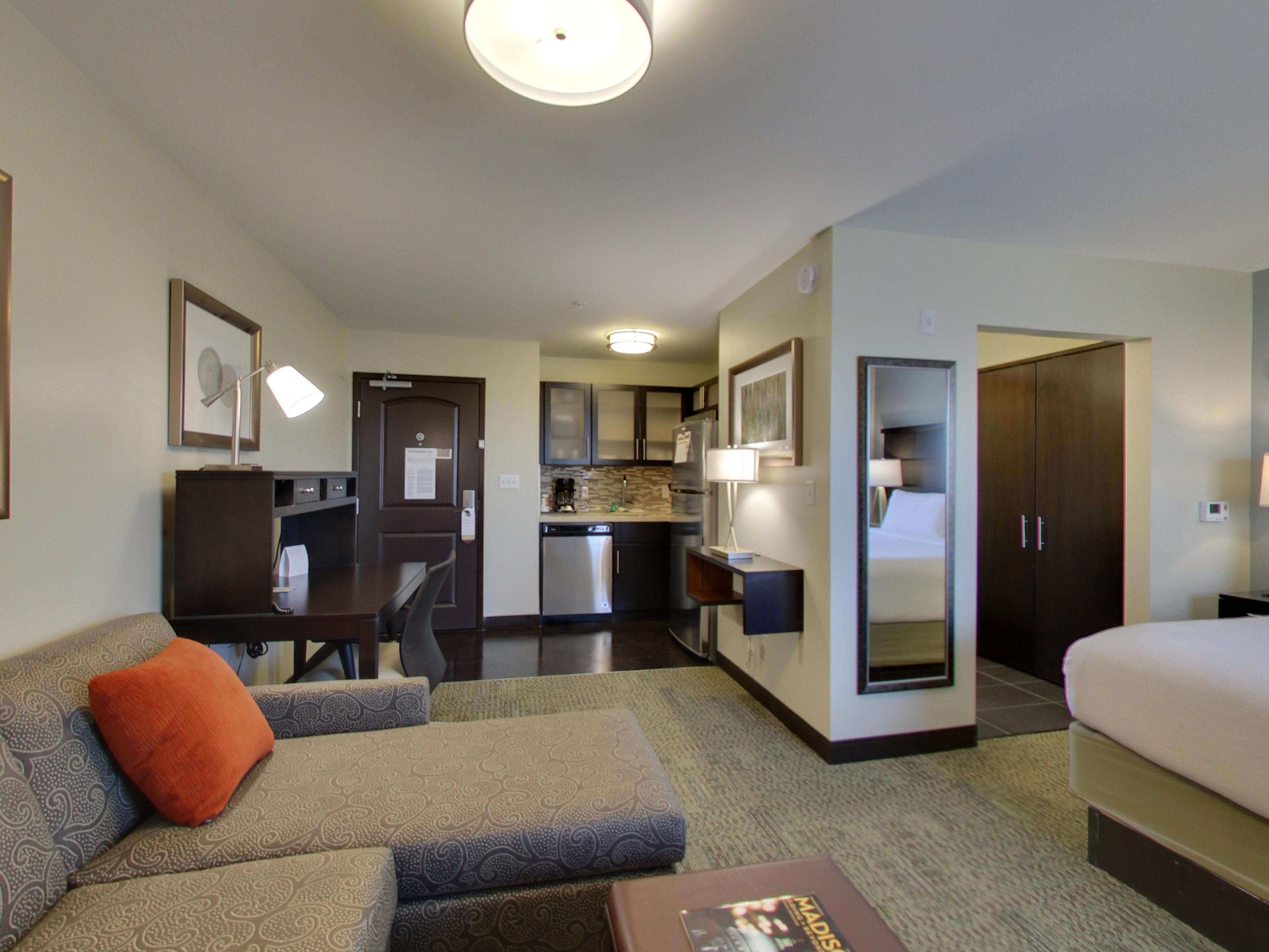 Staybridge Suites - Madison - Fitchburg Extérieur photo